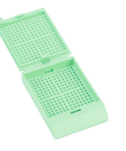 green biopsy cassettes with hinged lids